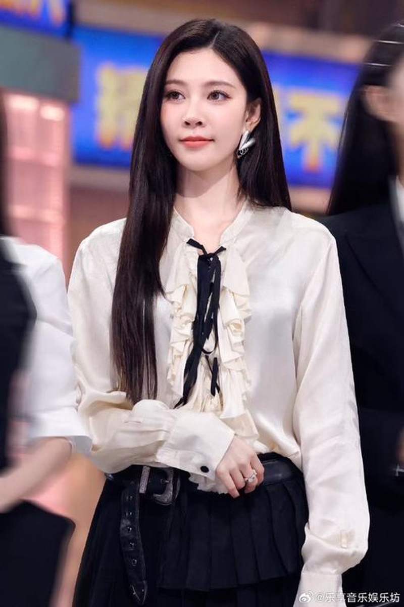 宋妍霏